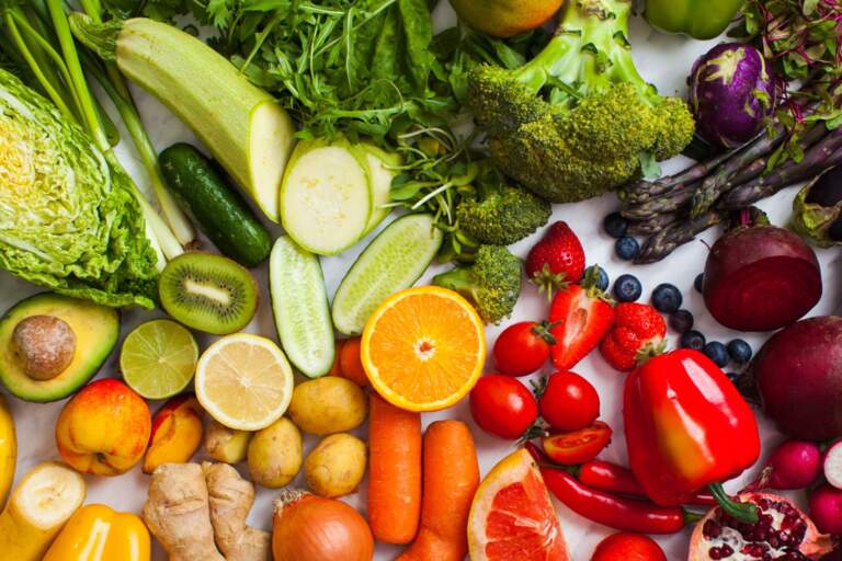 EWG's 2026 Produce Shopping Guide: Clean Fifteen and Dirty Dozen