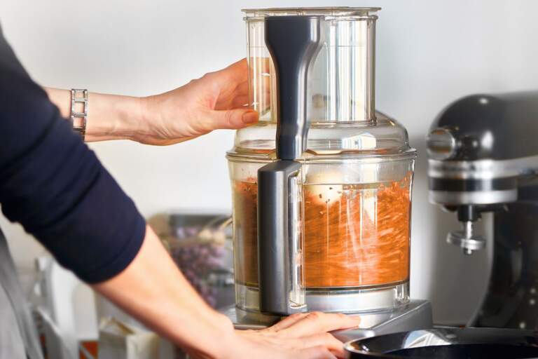 5 Kitchen Gadgets to Gift Yourself with your Holiday Green